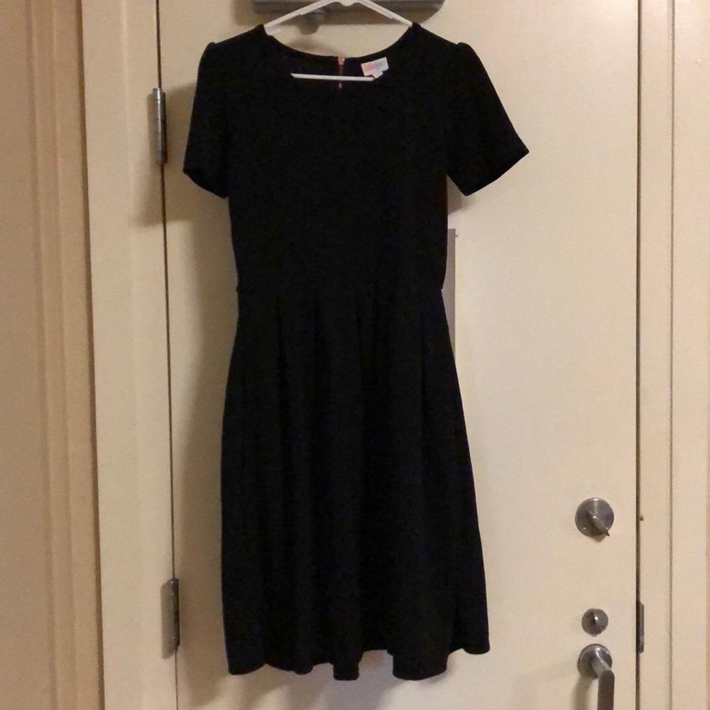 LuLaRoe Amelia Black M